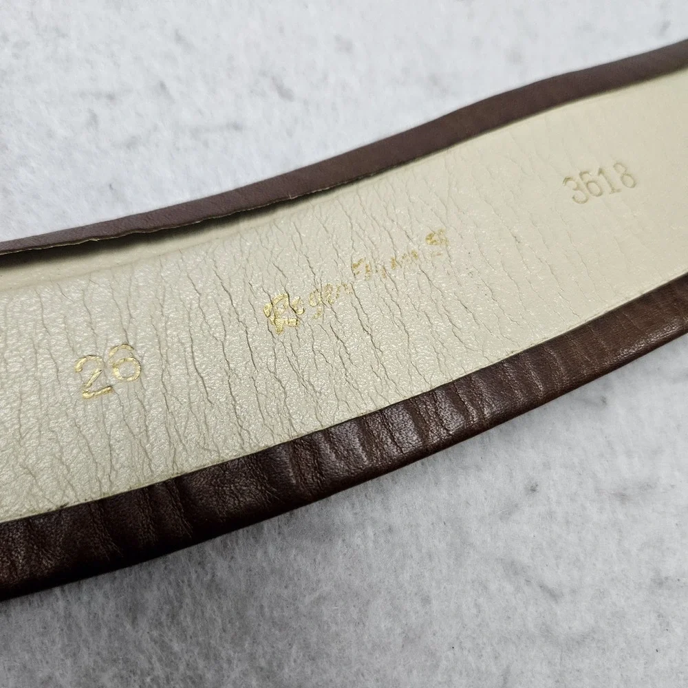 Vintage Brown Leather Waist Belt Size 26 Gold Buckle Roger Van S Classic‎ Clover